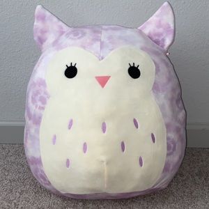 Holly the Owl Squishmallow